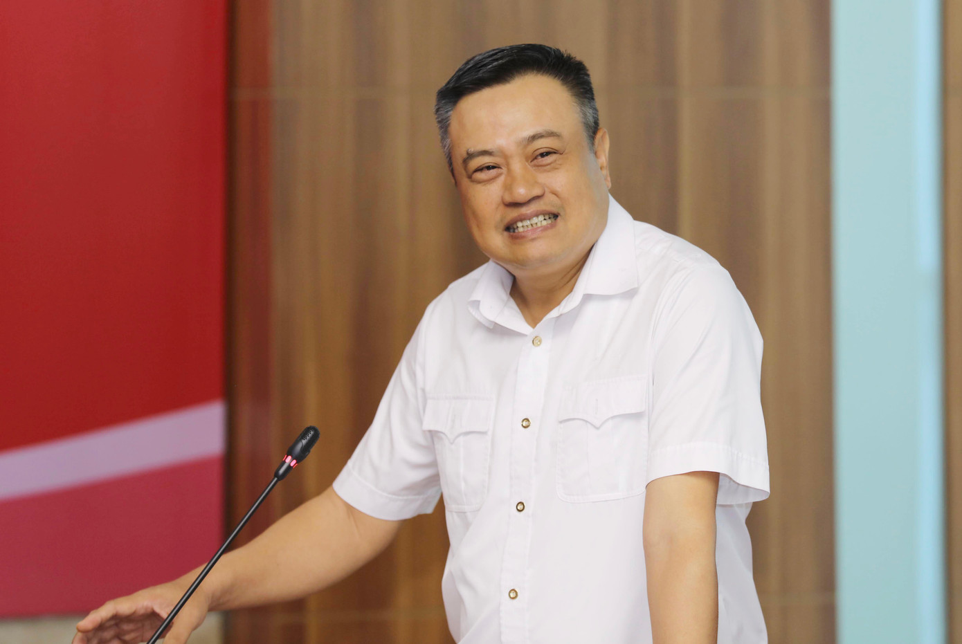 Phó Bí thư Thành uỷ Hà Nội Trần Sỹ Thanh được giới thiệu để bầu làm Chủ tịch UBND thành phố Hà Nội. Ảnh: Như Ý Phó Bí thư Thành uỷ Hà Nội Trần Sỹ Thanh được giới thiệu để bầu làm Chủ tịch UBND thành phố Hà Nội. Ảnh: Như Ý