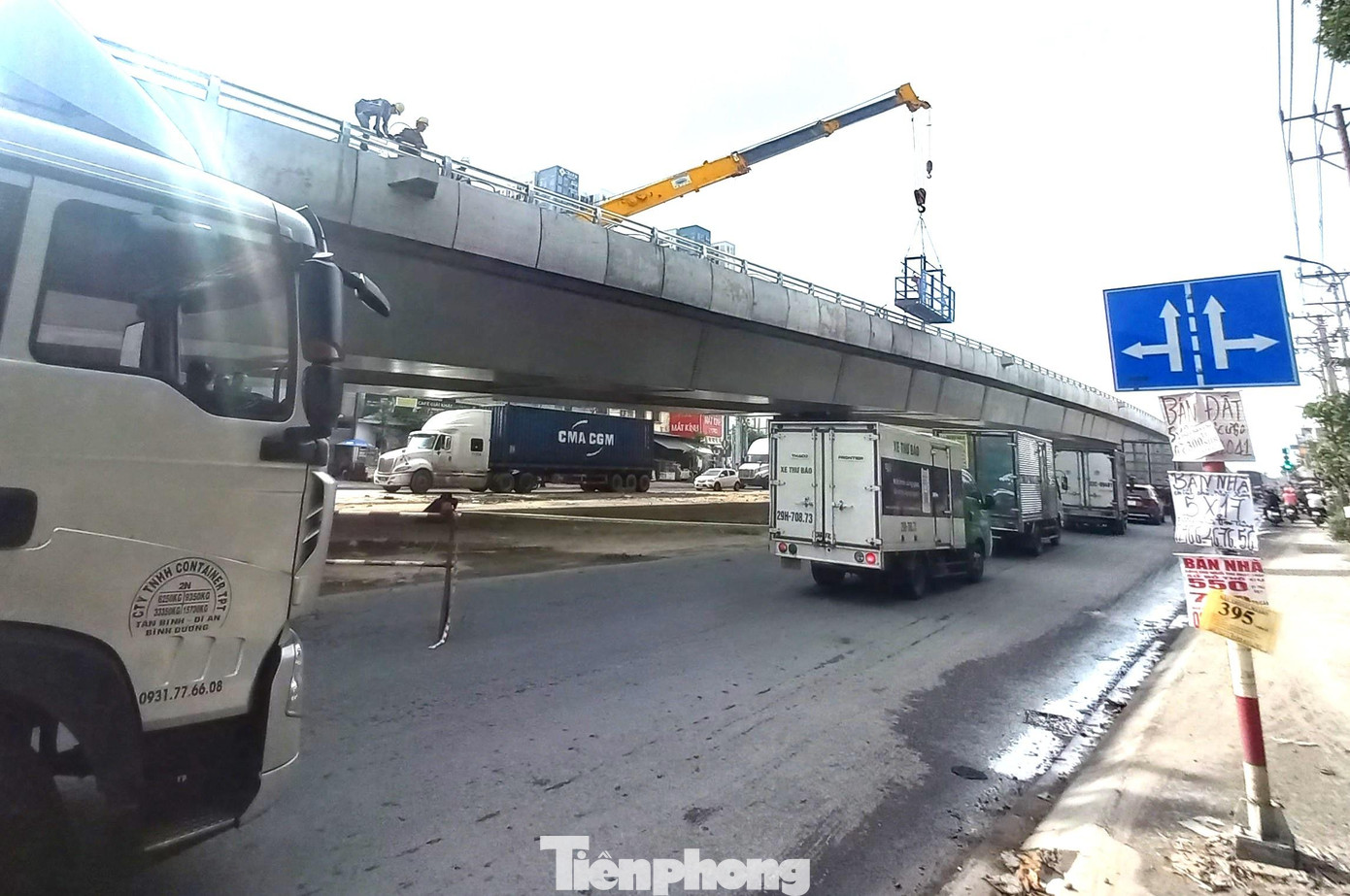 Cầu vượt thép đầu tiên tại tỉnh Bình Dương được khởi công từ giữa tháng 1/2022. Dự kiến đến đầu tháng 11 tới đây, công trình sẽ chính thức đưa vào sử dụng. Do đó, đơn vị thi công đang gấp rút các khâu cuối cùng. Cầu vượt thép đầu tiên tại tỉnh Bình Dương được khởi công từ giữa tháng 1/2022. Dự kiến đến đầu tháng 11 tới đây, công trình sẽ chính thức đưa vào sử dụng. Do đó, đơn vị thi công đang gấp rút các khâu cuối cùng.