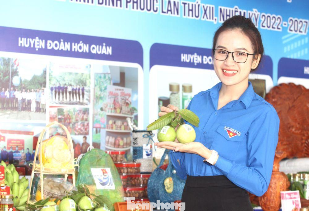 Gian hàng nông sản của tuổi trẻ Bình Phước tại khu vực Đại hội Gian hàng nông sản của tuổi trẻ Bình Phước tại khu vực Đại hội