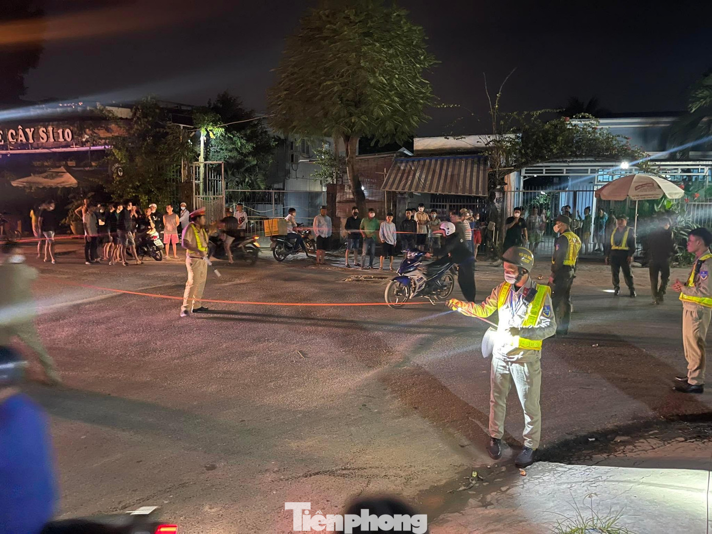 Hiện trường vụ án mạng Hiện trường vụ án mạng