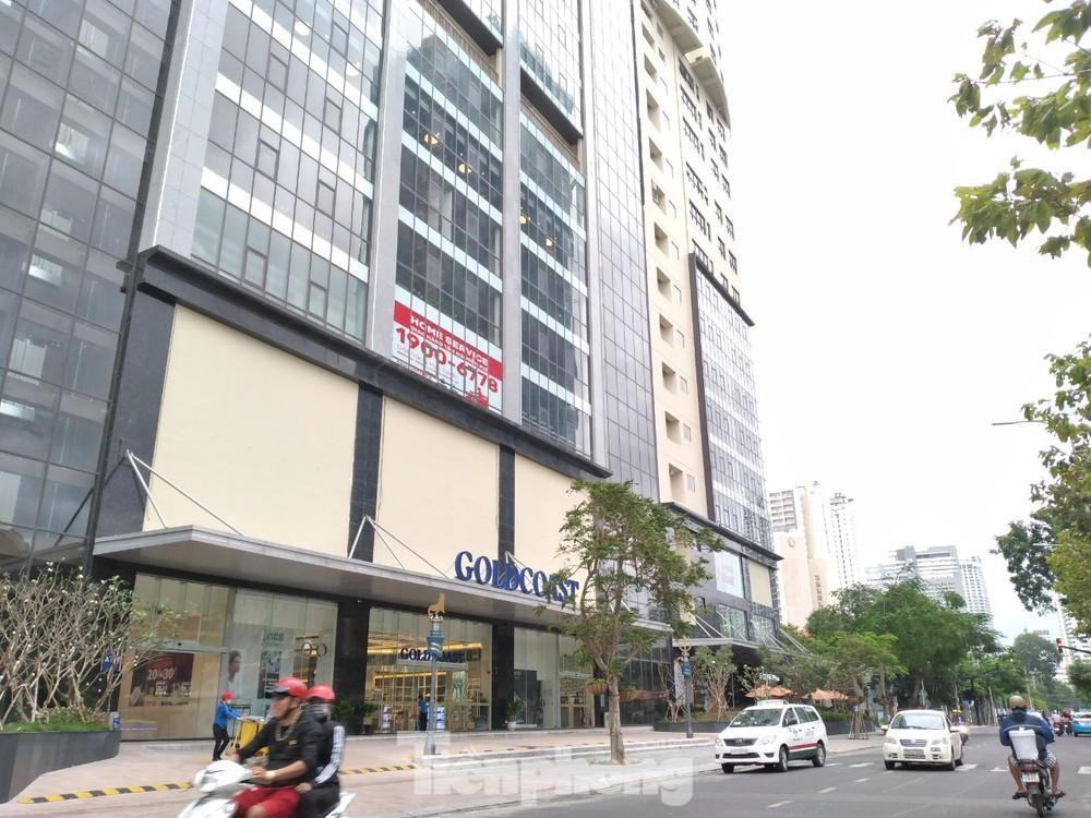 Khu đất trường Chính trị Khánh Hoà cũ nay đi vào hoạt động với tên gọi mới Goldcost. Ảnh L.H