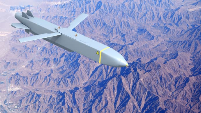 Tên lửa hành trình tầm xa Storm Shadow. Ảnh: Pravda. Tên lửa hành trình tầm xa Storm Shadow. Ảnh: Pravda.