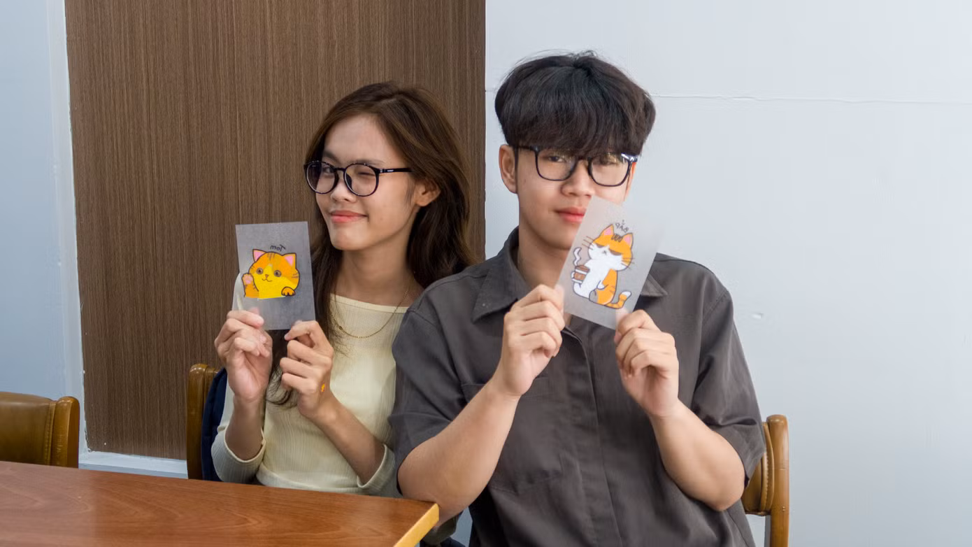 Các sản phẩm do các bạn sinh viên sáng tạo.