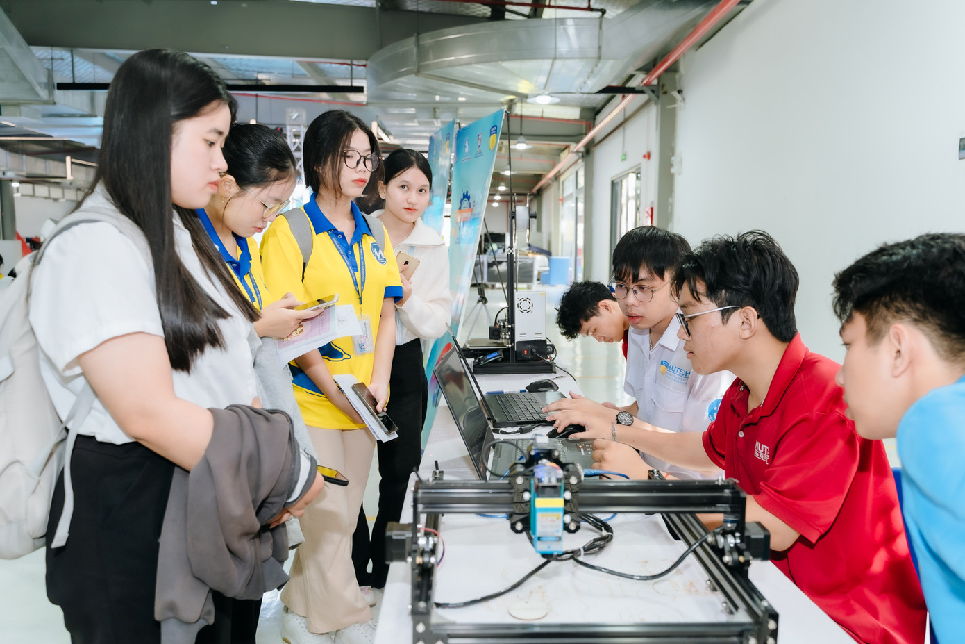 Nhiều hoạt động đã diễn ra trong Ngày hội.