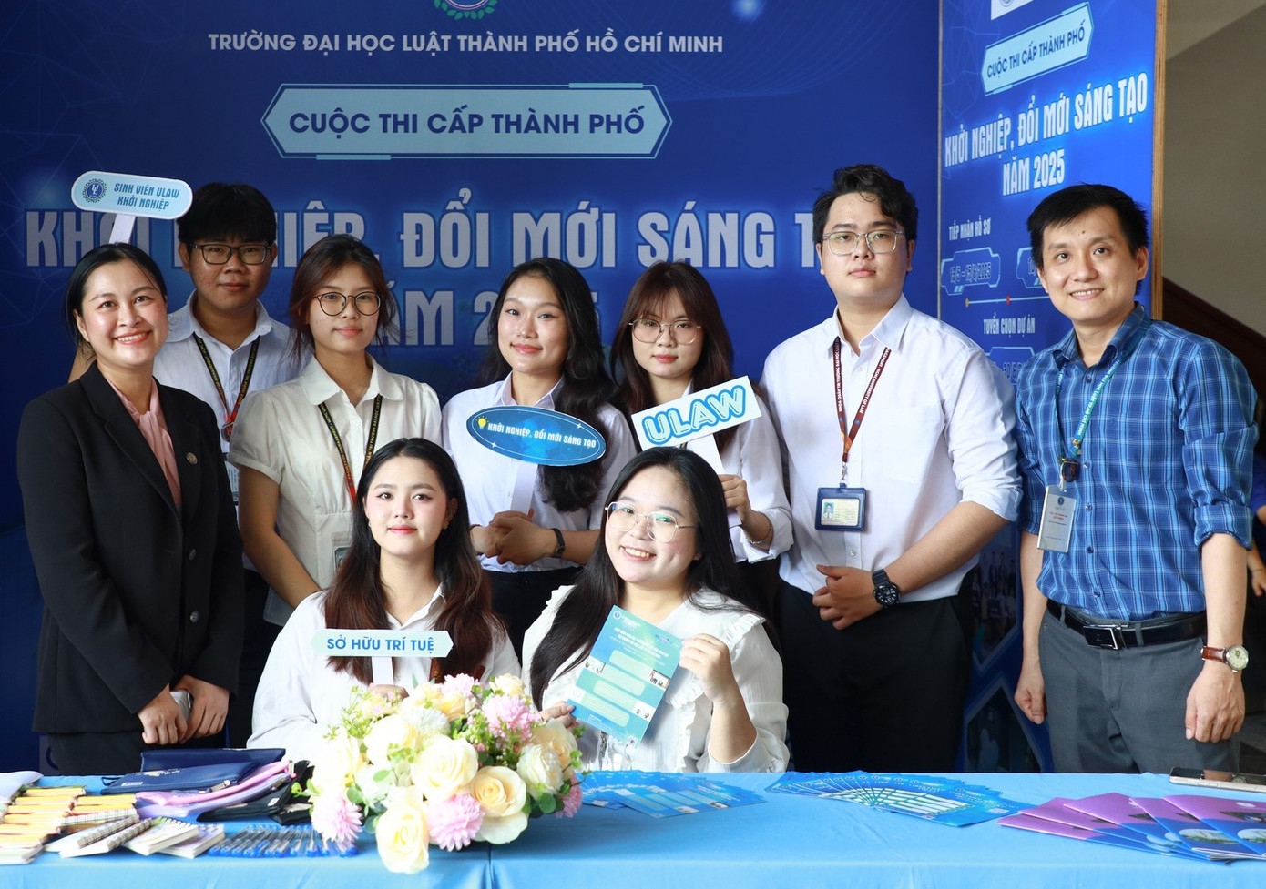 Cuộc thi với cơ cấu giải thưởng hấp dẫn sẽ thu hút đông đảo các bạn sinh viên tham gia.