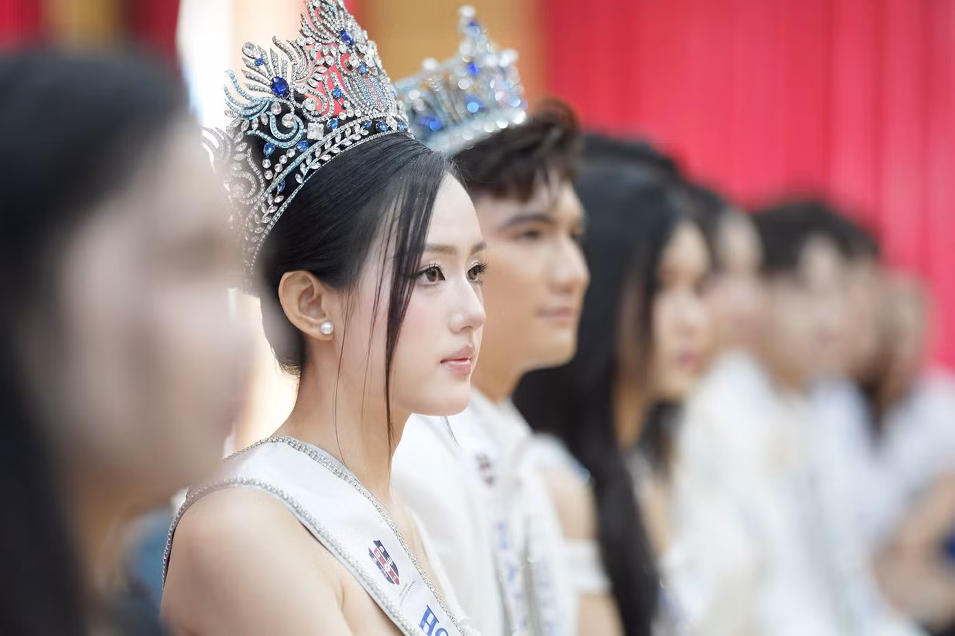 Anh thư cho biết, quyết định tham gia cuộc thi 'Nét đẹp sinh viên trường ĐH Ngân hàng TP. HCM 2024' là cô muốn thử sức và bước ra khỏi vùng an toàn của bản thân.