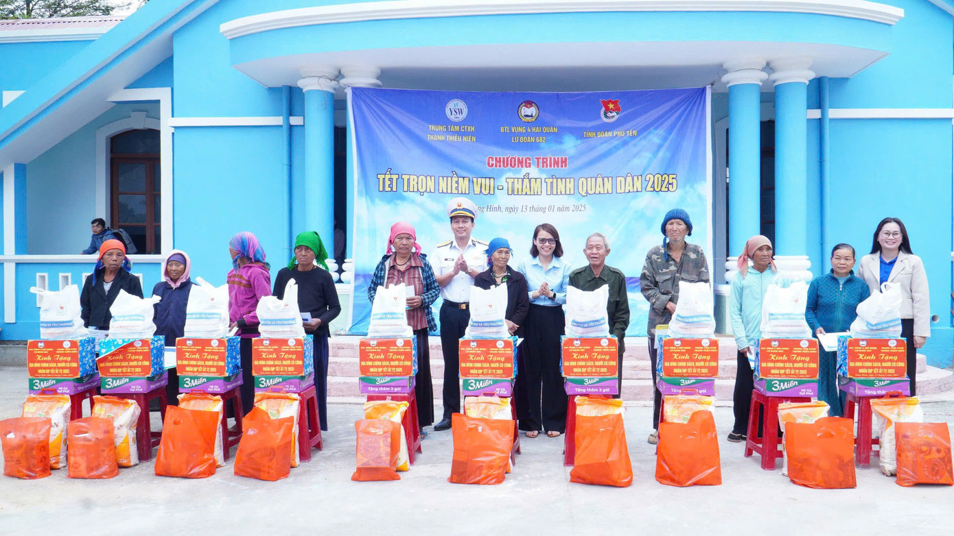 Những phần quà ý nghĩa được gửi tới tay người dân Phú Yên.