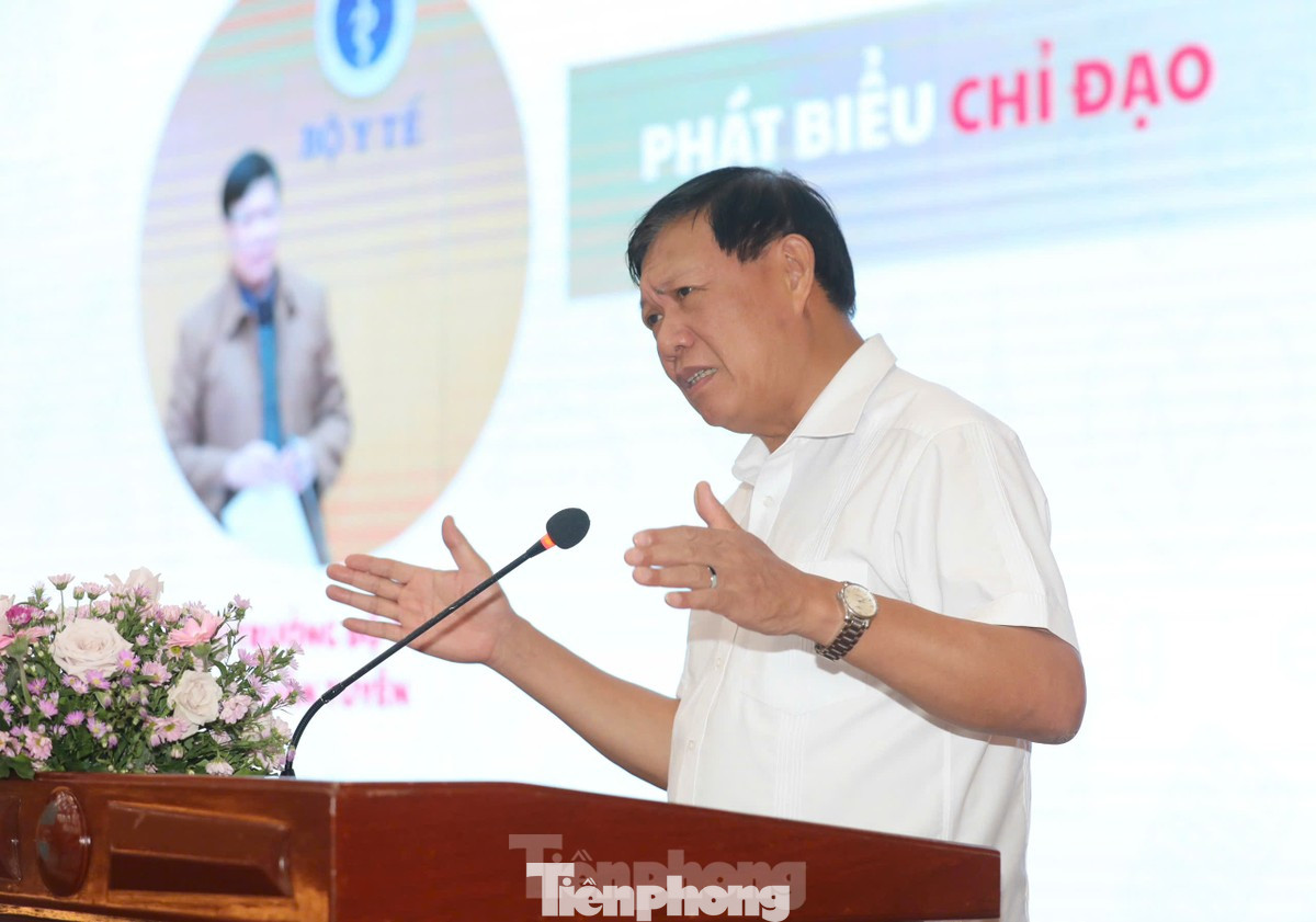 Thứ trưởng Bộ Y tế Đỗ Xuân Tuyên phát biểu tại Hội thảo. (Ảnh: Duy Anh) Thứ trưởng Bộ Y tế Đỗ Xuân Tuyên phát biểu tại Hội thảo. (Ảnh: Duy Anh)