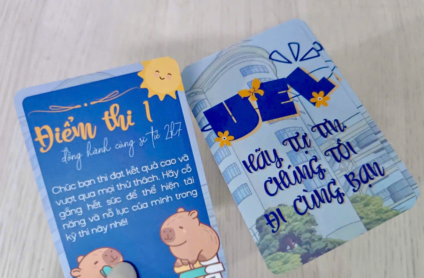 Những tấm thiệp nhỏ với những lời chúc đầy ý nghĩa giúp cổ vũ và động viên các sĩ tử kỳ thi tốt nghiệp THPT 2025. Những tấm thiệp nhỏ với những lời chúc đầy ý nghĩa giúp cổ vũ và động viên các sĩ tử kỳ thi tốt nghiệp THPT 2025.