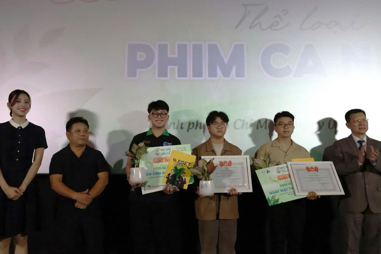 Đội đạt giải Nhất ở hạng mục Phim ca nhạc. Đội đạt giải Nhất ở hạng mục Phim ca nhạc.