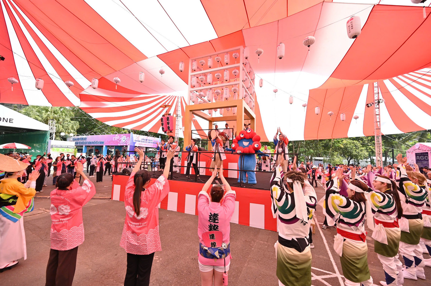 Nhiều hoạt động thú vị cho các bạn trẻ tại Lễ hội Việt - Nhật lần thứ 10.