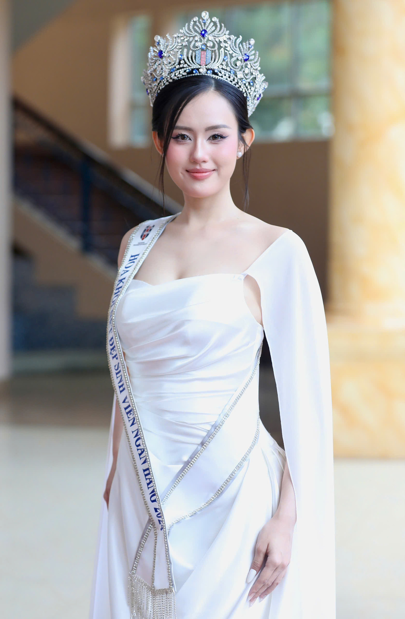 Cô mong muốn ngôi vị cao nhất của cuộc thi năm nay sẽ gọi tên một trong những nữ sinh của trường ĐH Ngân hàng TP. HCM.