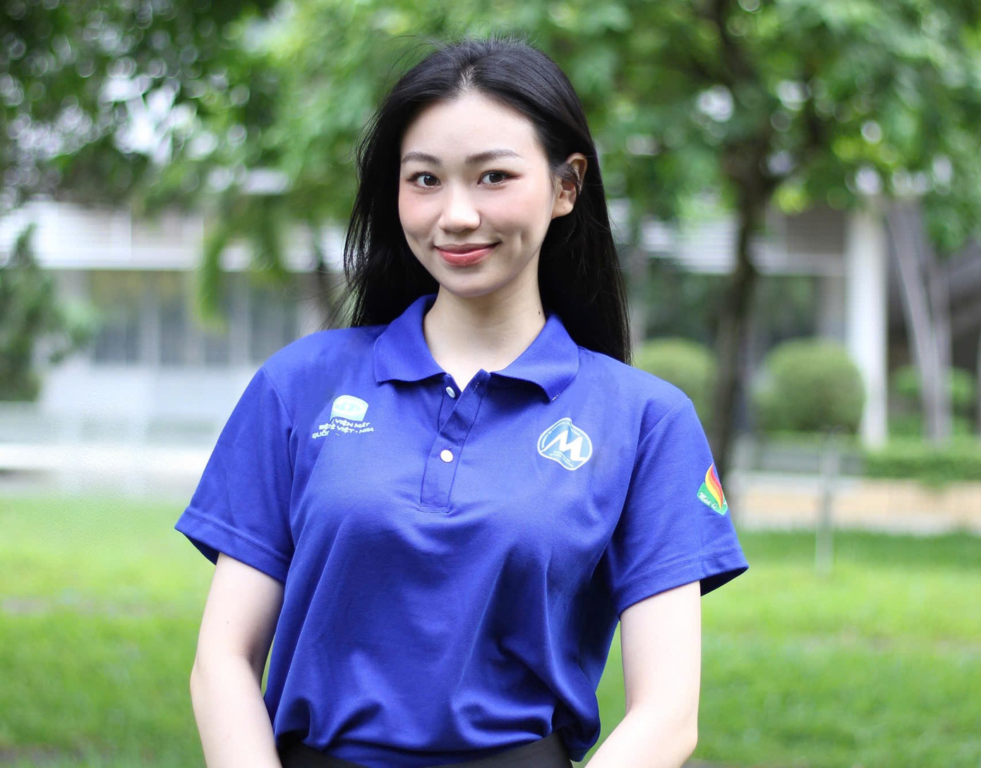 Huyền cơ tích cực tham gia hoạt động 'Mùa Hè Xanh'. Huyền cơ tích cực tham gia hoạt động 'Mùa Hè Xanh'.