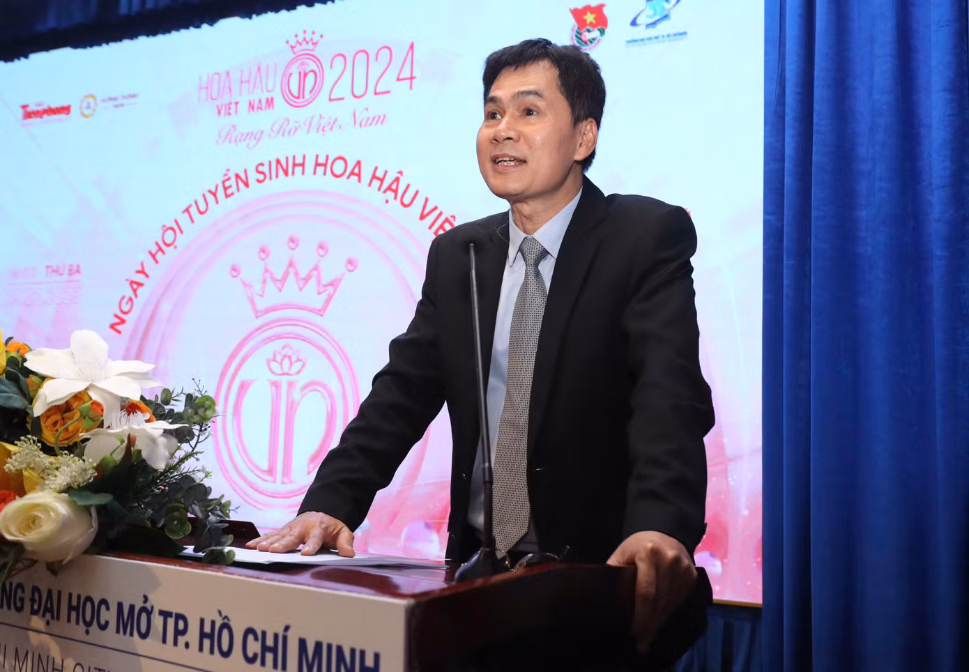 Nhà báo Lý Thành Tâm phát biểu tại chương trình.