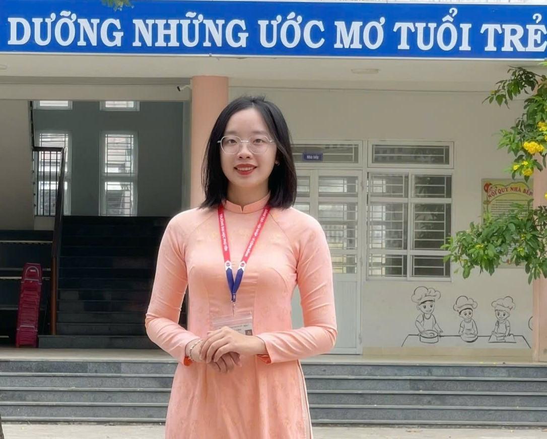 Kim Hảo vững tin với lựa chọn nghề nghiệp Sư phạm của mình. Kim Hảo vững tin với lựa chọn nghề nghiệp Sư phạm của mình.