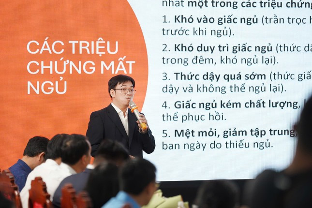 BS CKII Bùi Châu Tuệ chia sẻ tại buổi Hội thảo. BS CKII Bùi Châu Tuệ chia sẻ tại buổi Hội thảo.