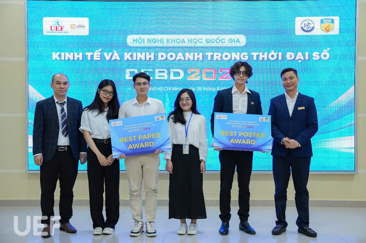 Tiến Đạt giành nhiều thành tích nổi bật trong học tập.