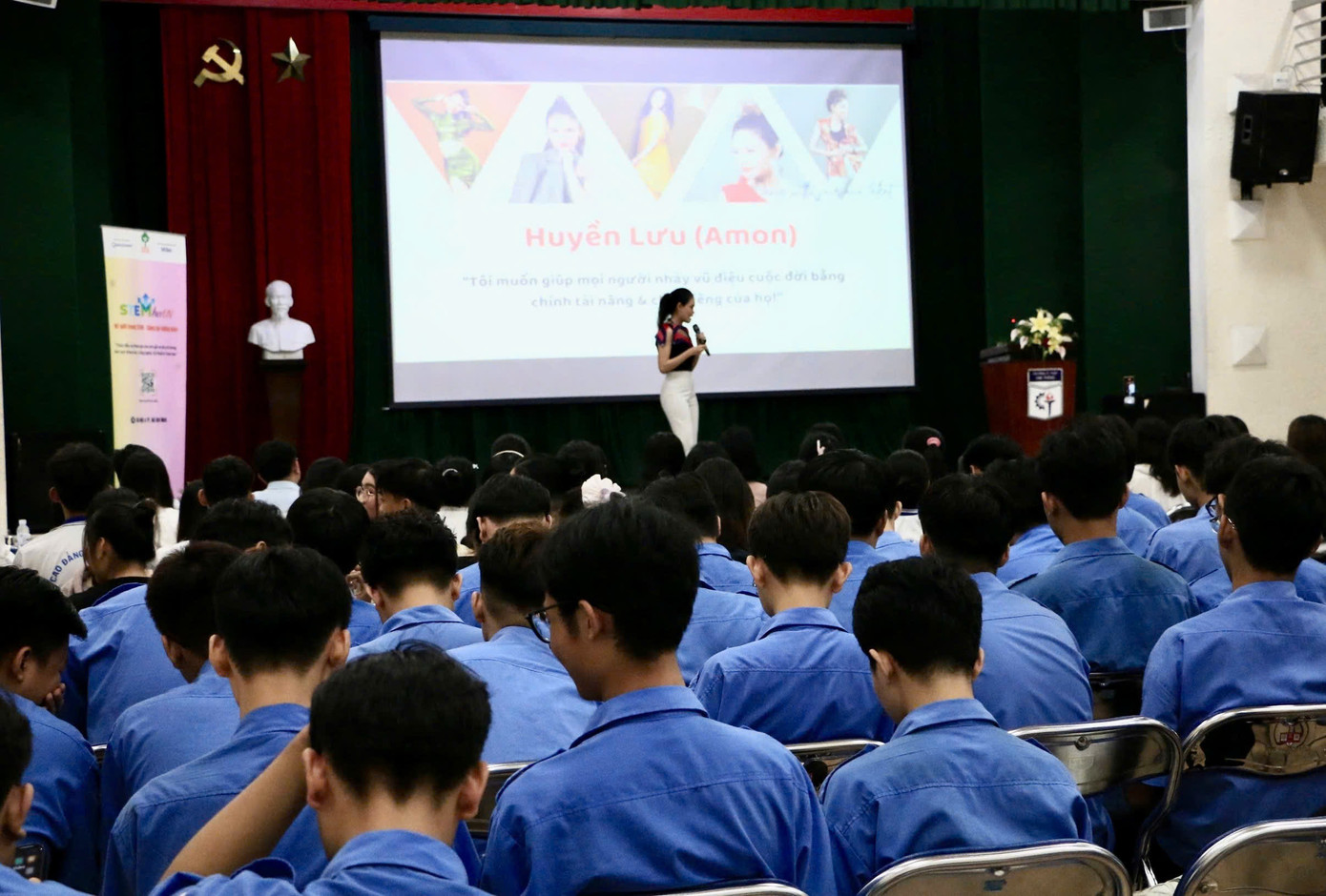 Chị Lưu Thanh Huyền chia sẻ truyền cảm hứng tại hội nghị “Nữ sinh và STEM”. (Ảnh: Mỹ Đình) Chị Lưu Thanh Huyền chia sẻ truyền cảm hứng tại hội nghị “Nữ sinh và STEM”. (Ảnh: Mỹ Đình)