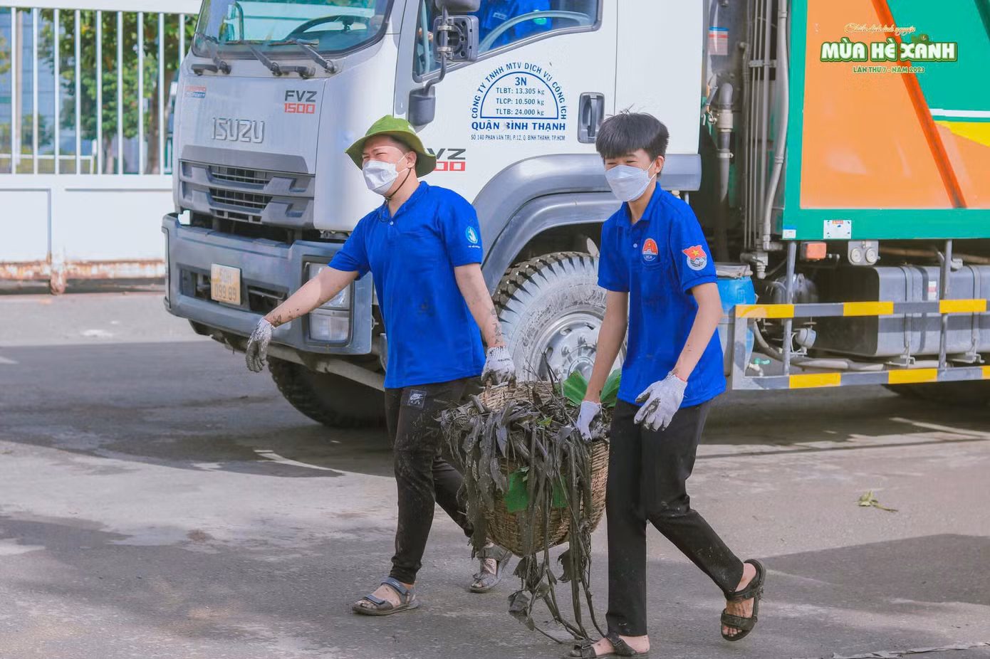 Thuận tích cực tham gia các hoạt động tình nguyện.