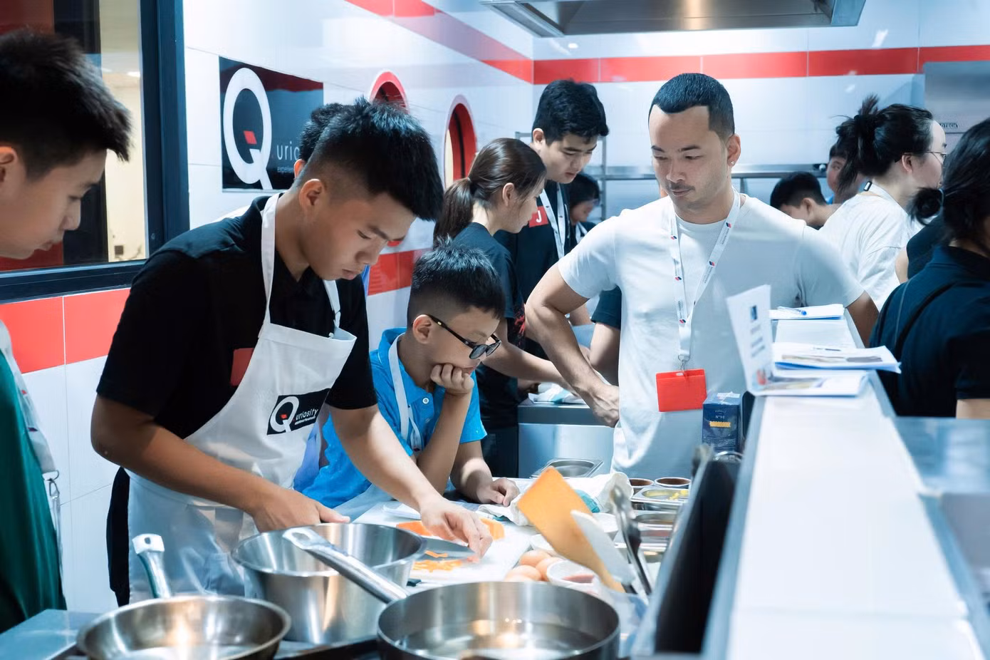 Nguyên Bảo luôn trăn trở làm sao để nhiều bạn trẻ Việt Nam có cơ hội tiếp cận giáo dục quốc tế chất lượng cao. (Ảnh: NVCC)