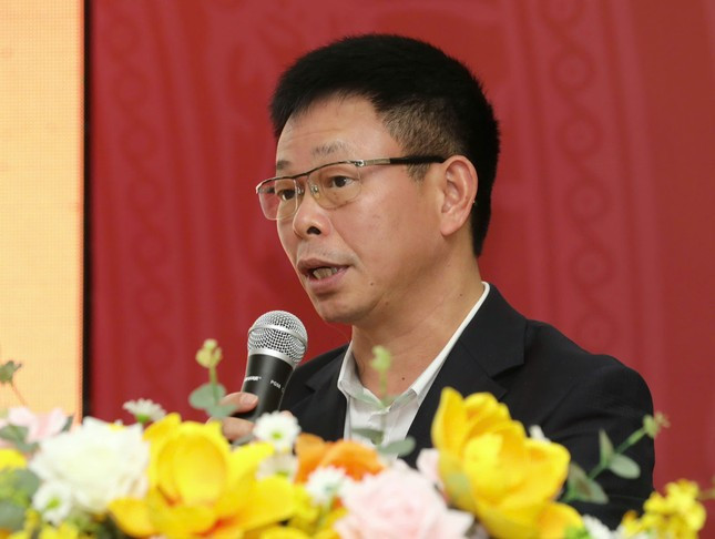 Nhà báo Phùng Công Sưởng - Tổng Biên tập Báo Tiền Phong phát biểu tại Hội thảo. (Ảnh: Duy Anh) Nhà báo Phùng Công Sưởng - Tổng Biên tập Báo Tiền Phong phát biểu tại Hội thảo. (Ảnh: Duy Anh)