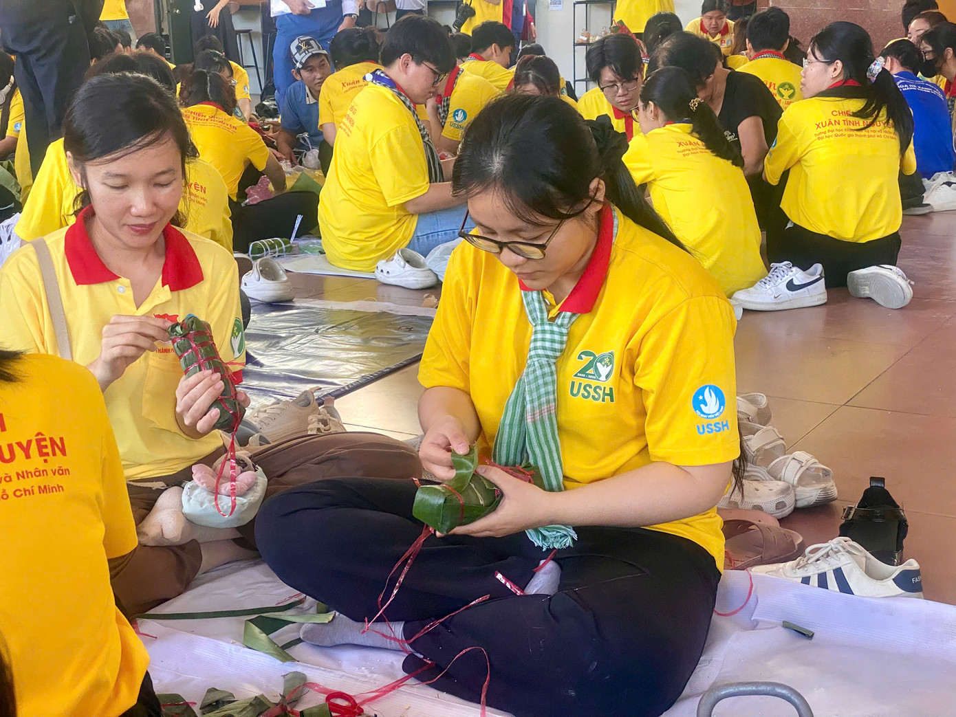 Phạm Sang Sang (Đội trưởng đội hình Công tác xã hội) chia sẻ: “Năm nay là năm thứ ba, mình tham gia chiến dịch Xuân Tình nguyện. Qua từng năm, mình thấy chiến dịch có quy mô rộng hơn và các bạn sinh viên cũng nhiệt tình hơn. Hy vọng các bạn sẽ có được nhiều kỷ niệm tuyệt vời trong chiến dịch này&quot;.