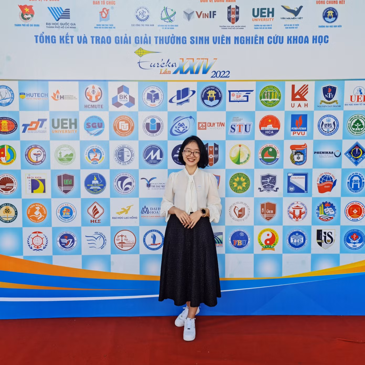 Quỳnh Giang tại lễ trao giải thưởng nghiên cứu khoa học sinh viên Euréka 2022. (Ảnh: NVCC)