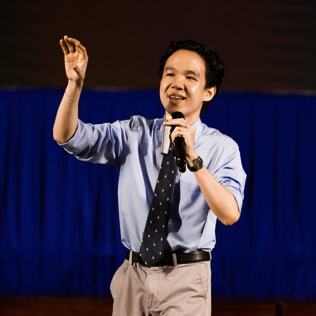 Diễn giả Nguyễn Anh Huy chia sẻ tại chương trình. Diễn giả Nguyễn Anh Huy chia sẻ tại chương trình.