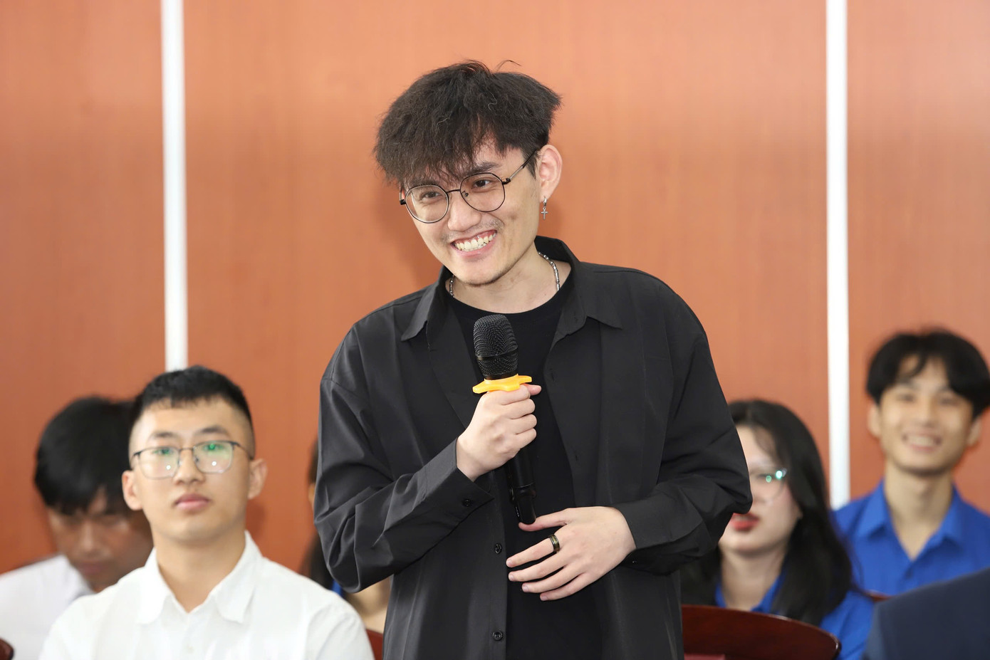 Anh Wan Run Peng chia sẻ tại Hội thảo. (Ảnh: Ngô Tùng) Anh Wan Run Peng chia sẻ tại Hội thảo. (Ảnh: Ngô Tùng)