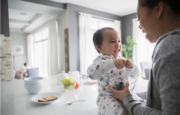 Làm thế nào nuôi dưỡng hệ miễn dịch cho trẻ? ảnh 1