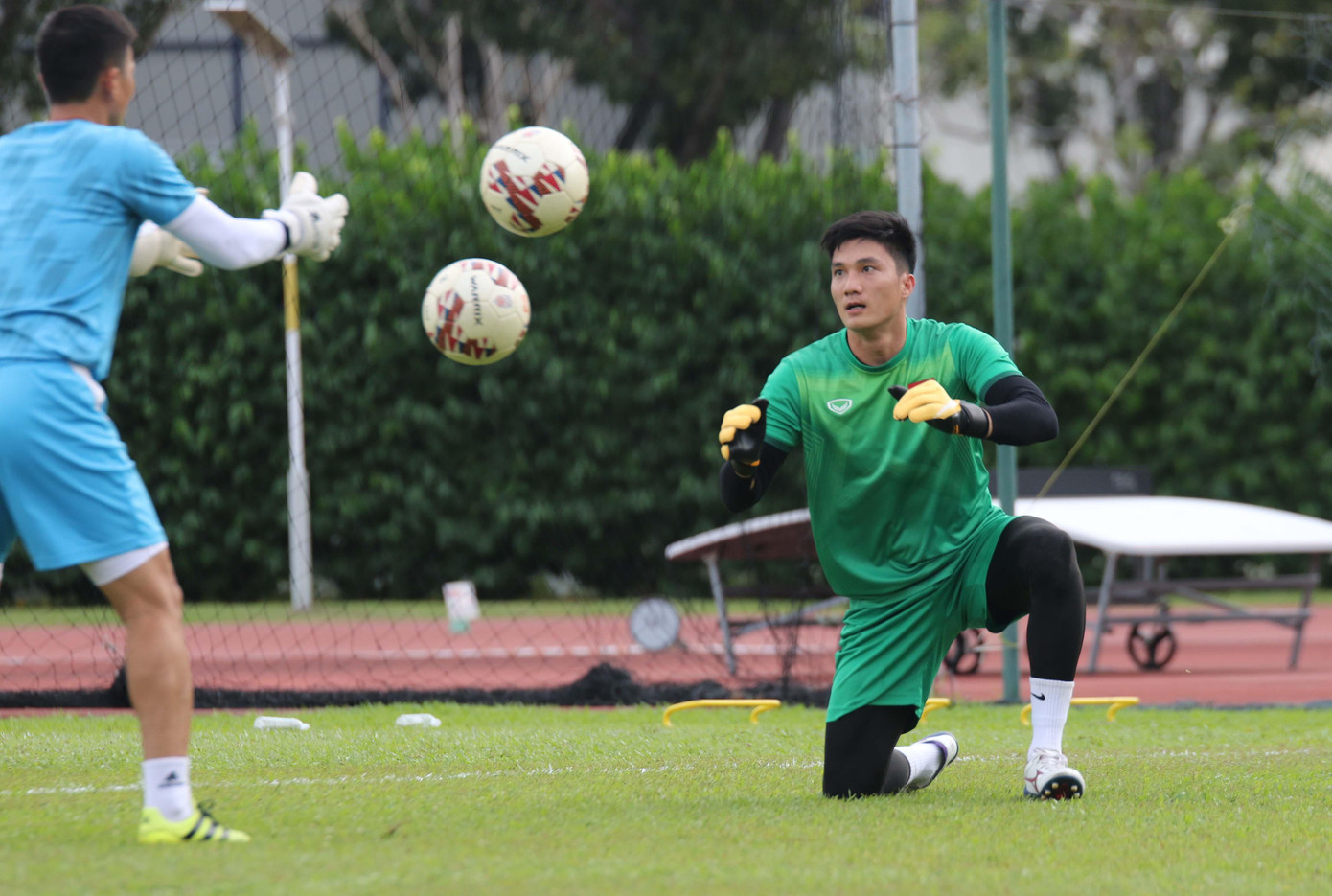 Sáng 6/12, HLV Park Hang-seo sẽ có cuộc họp chuyên môn với các cộng sự trong BHL trước khi đưa ra quyết định về danh sách đăng ký 23 cầu thủ cho trận đấu với ĐT Lào.