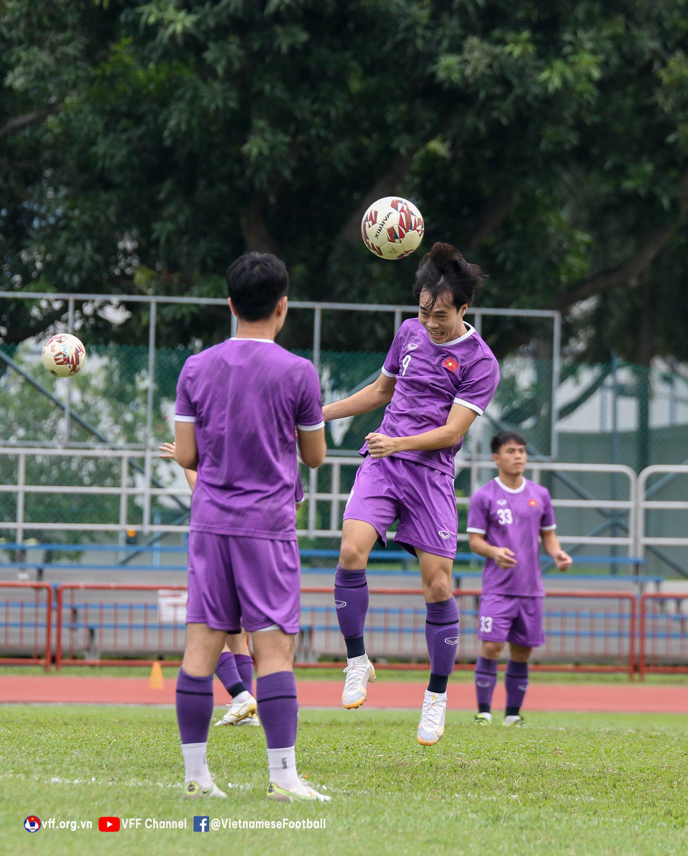 Tại trận lượt về, nếu không phân định thắng bại sau thời gian thi đấu thông thường, hai đội sẽ thi đấu thêm 2 hiệp phụ mỗi hiệp 15 phút. Nếu vẫn không có kết quả rõ ràng, đội thắng sẽ được quyết định bằng thi đấu luân lưu 11m theo trình tự của Luật thi đấu.