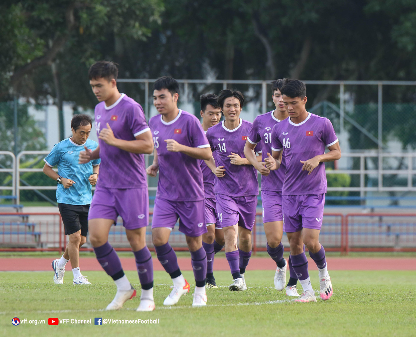 Chiều 20/12, ĐT Việt Nam đã trở lại sân tập để chuẩn bị cho trận đấu gặp ĐT Thái Lan tại vòng bán kết AFF Cup 2020.