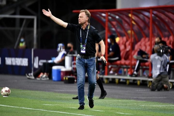 HLV Polking hào hứng đối đầu với ĐT Việt Nam