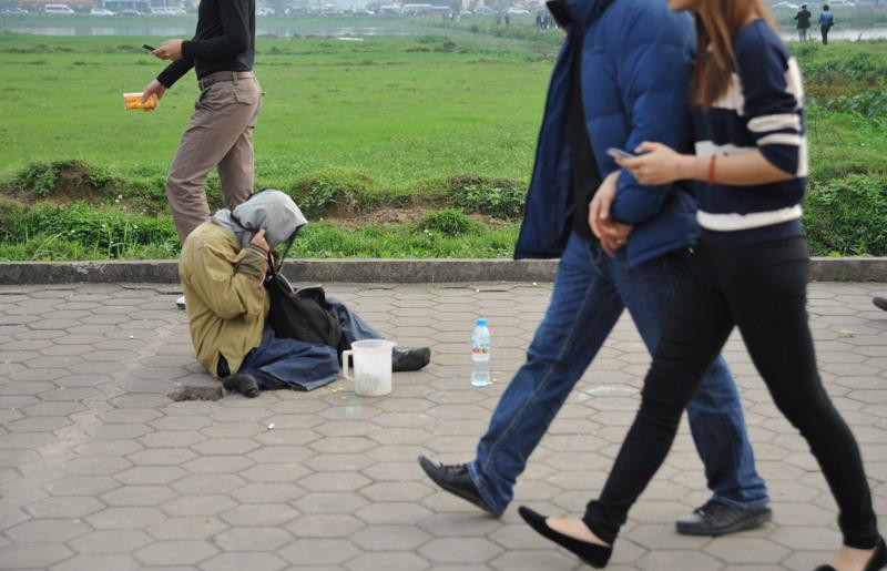 Lực lượng cái bang cũng phân tuyến để hoạt động. Lực lượng cái bang cũng phân tuyến để hoạt động