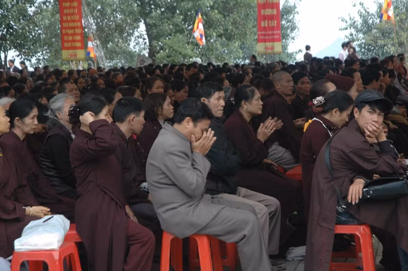 Đa số các phật tử đến dự đều mang nỗi đau do tai nạn giao thông gây ra