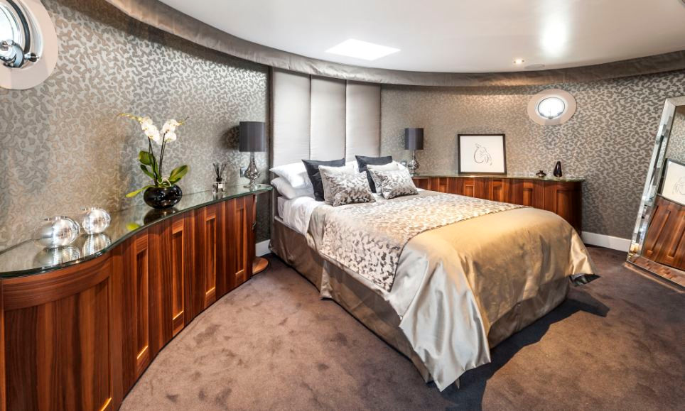 Phòng ngủ đôi sang trọng