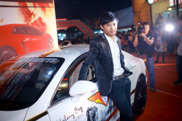 Diễm My 9X khoe đường cong “hút mắt” ra mắt phim ảnh 9