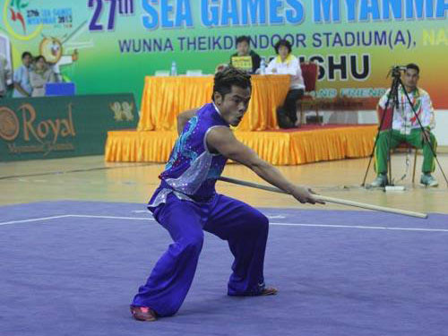 Võ sĩ Phạm Quốc Khánh