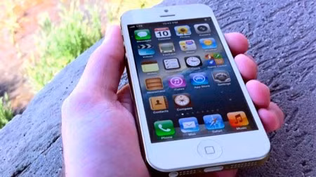 Apple bắt đầu bán iPhone 5 bản quốc tế trên gian hàng trực tuyến từ hôm nay