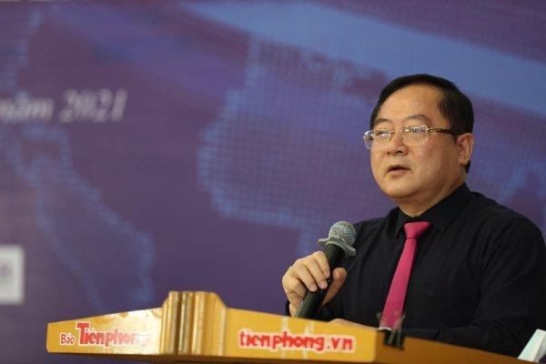 Theo nhà báo Lê Xuân Sơn, Tổng Biên tập báo Tiền Phong, buổi toạ đàm thành công tốt đẹp với những chia sẻ giàu thông tin, rất có trách nhiệm, góp phần kiến nghị các giải pháp để giải quyết vấn đề nợ xấu. Theo nhà báo Lê Xuân Sơn, Tổng Biên tập báo Tiền Phong, buổi toạ đàm thành công tốt đẹp với những chia sẻ giàu thông tin, rất có trách nhiệm, góp phần kiến nghị các giải pháp để giải quyết vấn đề nợ xấu.