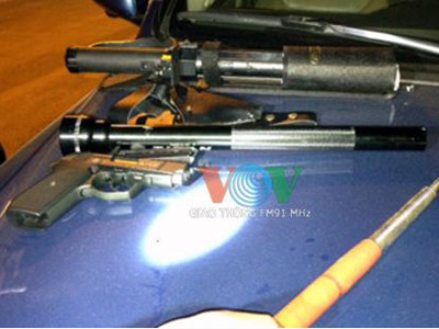 Số vũ khí được phát hiện trên xe của Phùng