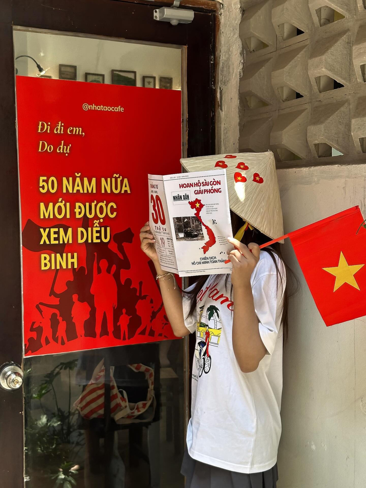 Đồ uống được chăm chút về mặt hình ảnh lẫn ý nghĩa, trở thành điểm cộng giúp những quán cà phê này “lọt vào mắt xanh” của Gen Z. Ảnh: Cà phê con Dê, @ienbao__,