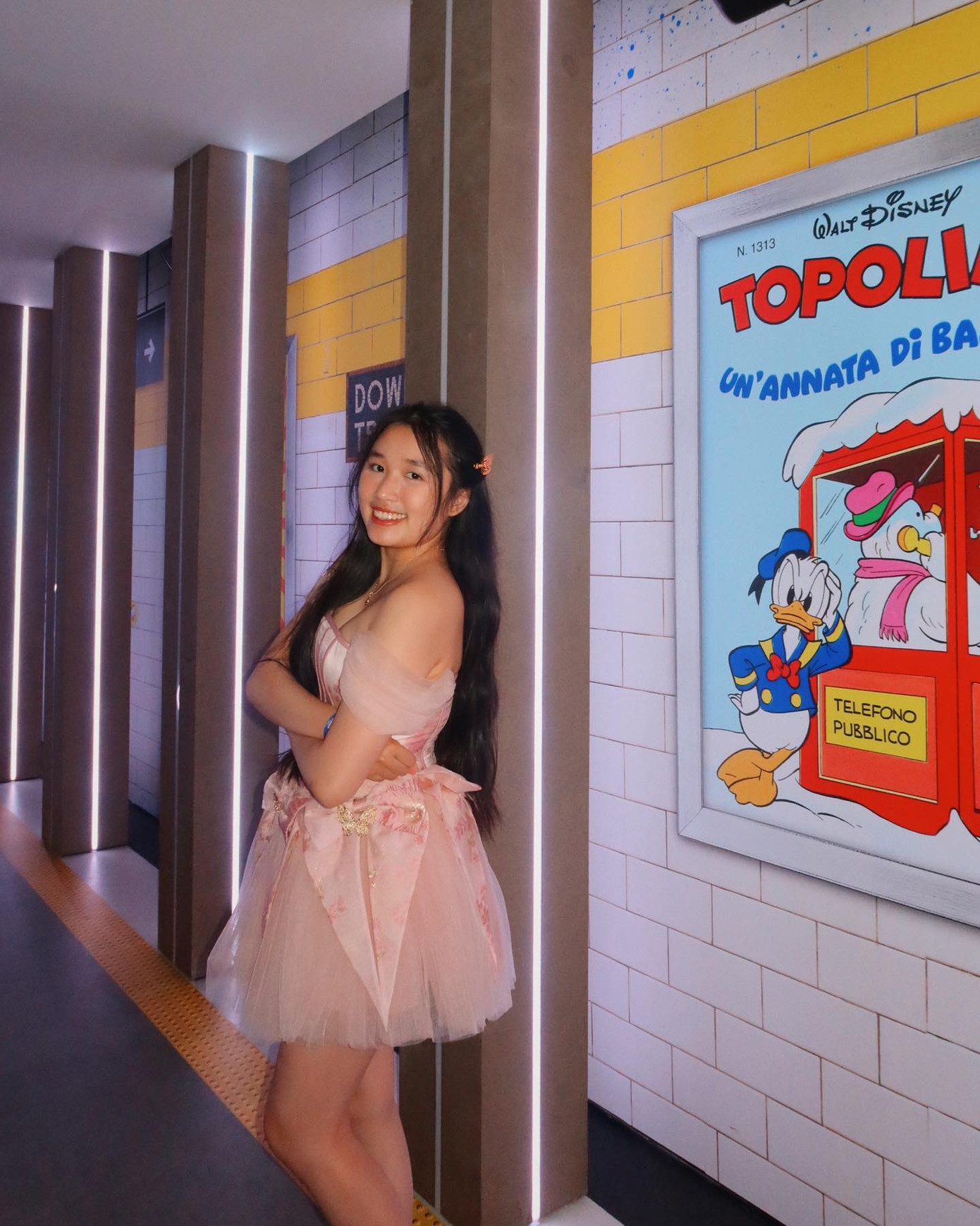 Cô nàng nhiều lần được mời tham dự các sự kiện quy tụ gương mặt đình đám.