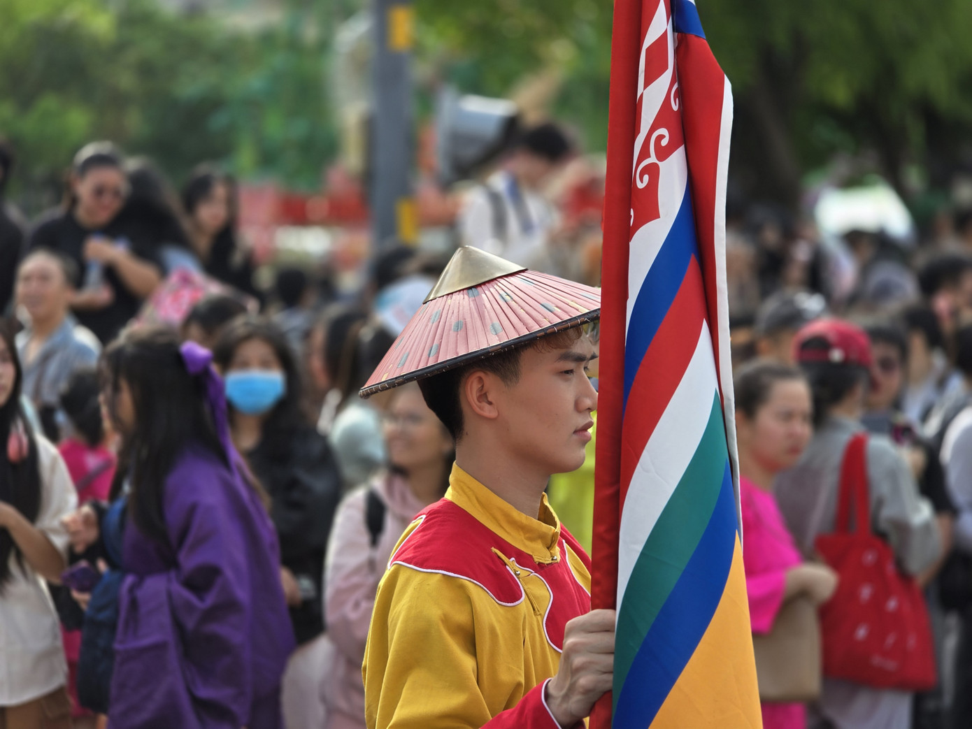 Đoàn diễu hành có 2 chặng, bắt đầu từ Nhà ga Bến Thành. Ảnh: Threads.