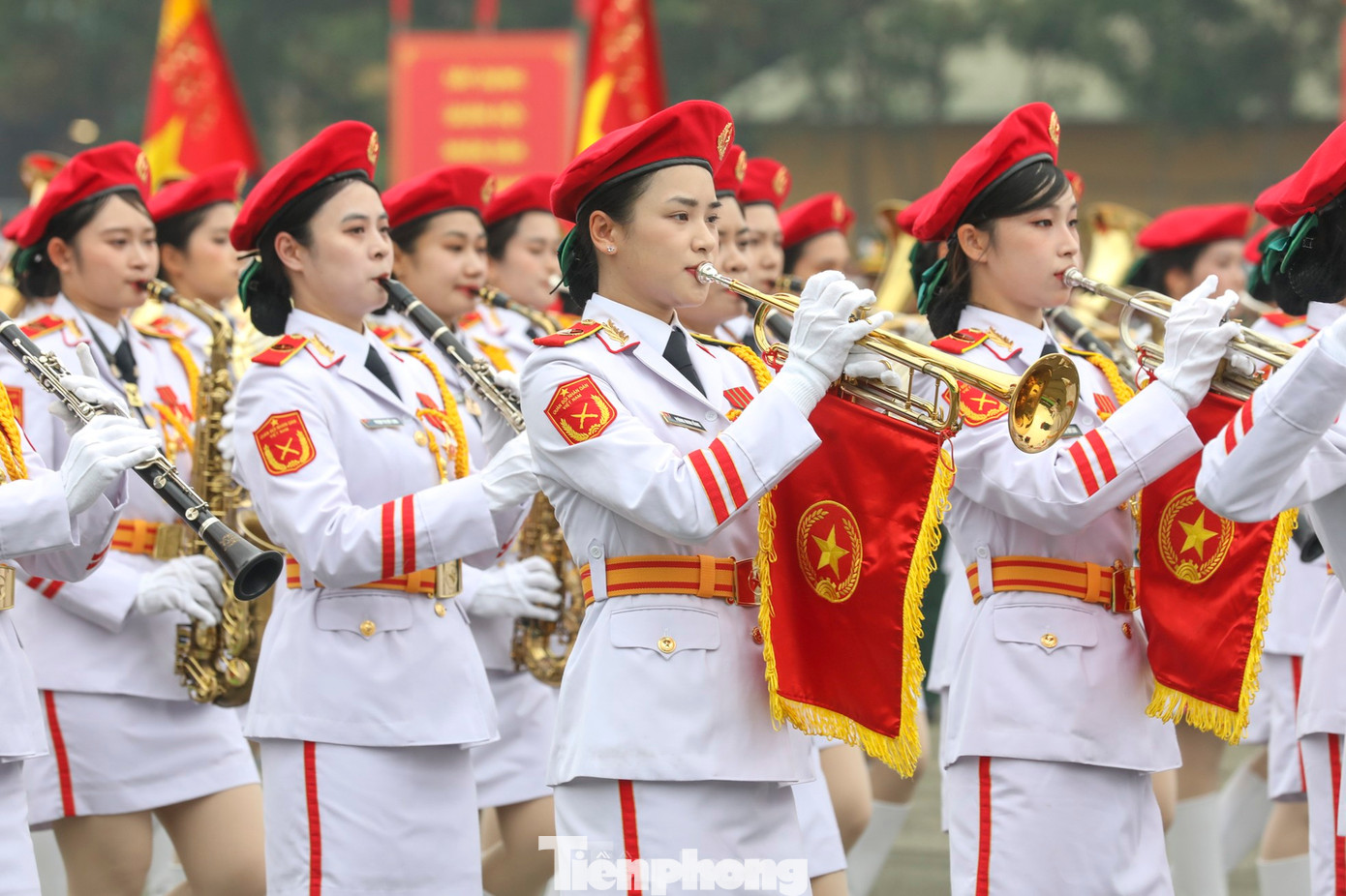 Sau buổi Tổng hợp luyện lần 1, netizen vẫn cứ mãi tấm tắc về vẻ ngoài của các chiến sĩ nữ. Ảnh: TPO. Sau buổi Tổng hợp luyện lần 1, netizen vẫn cứ mãi tấm tắc về vẻ ngoài của các chiến sĩ nữ. Ảnh: TPO.