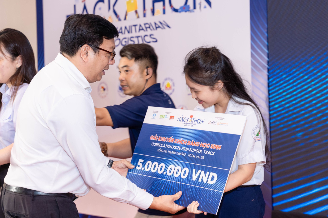 Tham gia chương trình, teen không chỉ có cơ hội để kết nối các nhà sáng tạo, các chuyên gia logistics mà còn tiếp cận với nhiều giải pháp tối ưu hóa chuỗi cung ứng.