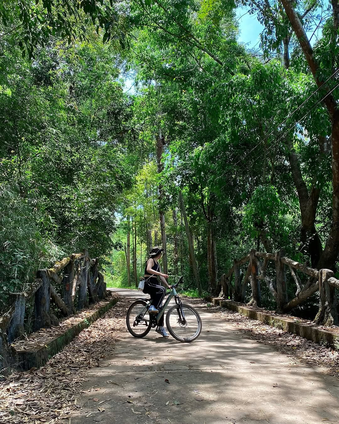 Ảnh: Hà Anh Tuấn, MONO, @layla.laid, @_benvang.benxanh.