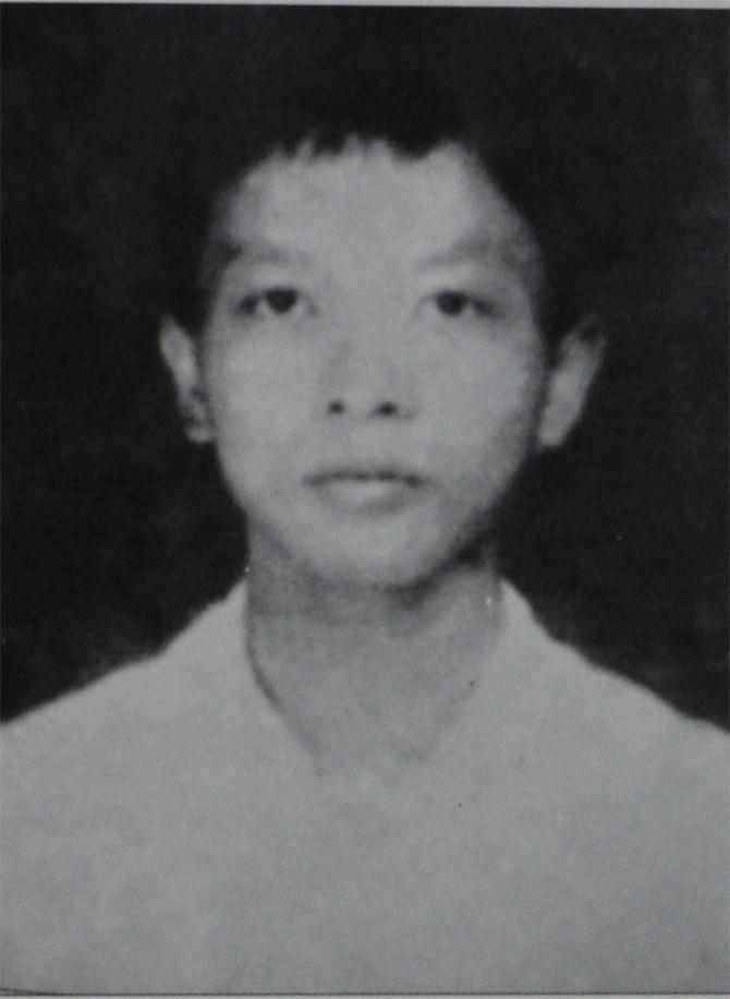 Tướng Giáp năm 20 tuổi. Ảnh: Sở Mật thám Pháp 