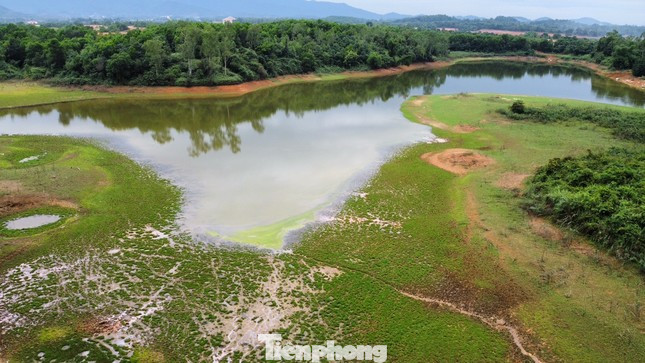 Ảnh minh họa một góc hồ Đồng Mô. Ảnh minh họa một góc hồ Đồng Mô.